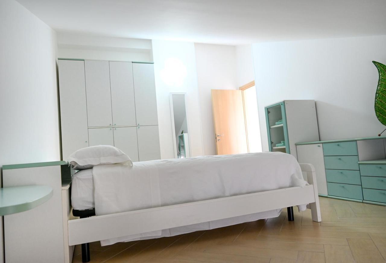 Appartement Charlotte à Marconia Extérieur photo